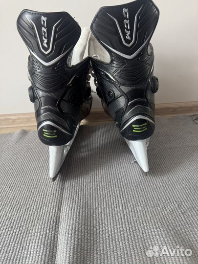 Коньки хоккейные 46 размер ссм
