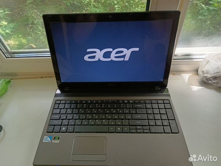 Ноутбук Acer 5750ZG