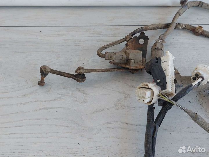 Toyota Land Cruiser 200 тормозная проводка