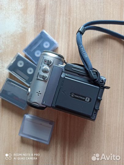 Видео камера sony handycam dcr-ip5e