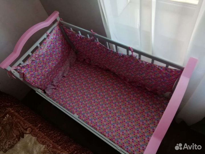 Детская кроватка