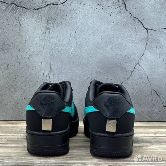 Кроссовки Nike Air Force 1 Low Tiffany & Co. 1837