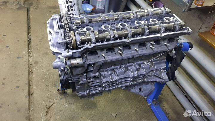 Двигатель на BMW M54B30