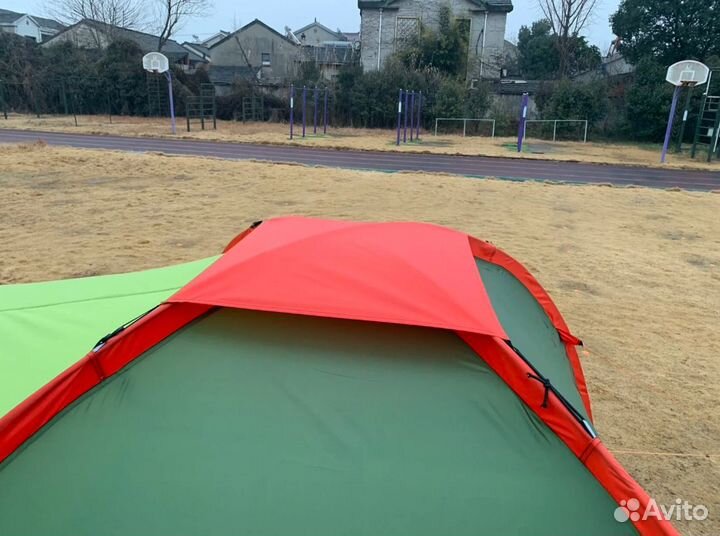 Палатка туристическая 6 местная