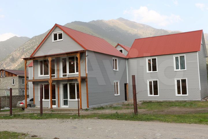 3-к. квартира, 60 м², 1/2 эт.