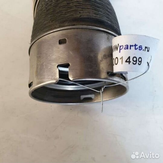 Патрубок интеркулера7612095BMW5 F10/F11/GT F074.4Бензин