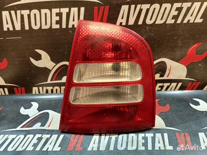 Фонарь задний правый Skoda Octavia Tour седан