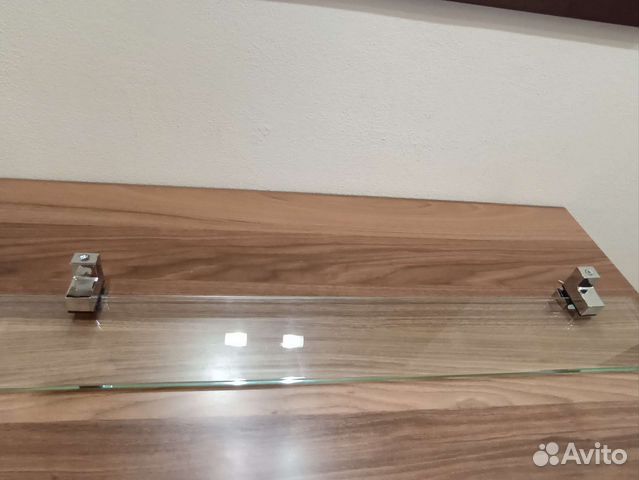 Полочка стеклянная