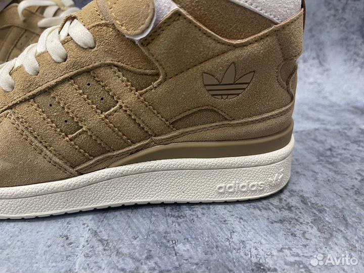 Высокие кроссовки adidas