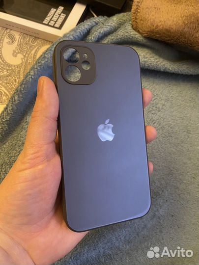 Чехол на iPhone 11, матовое стекло
