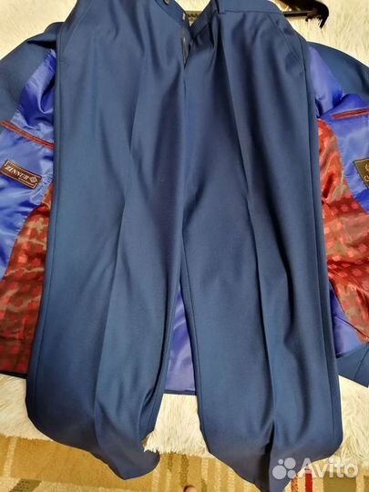 Костюм школьный