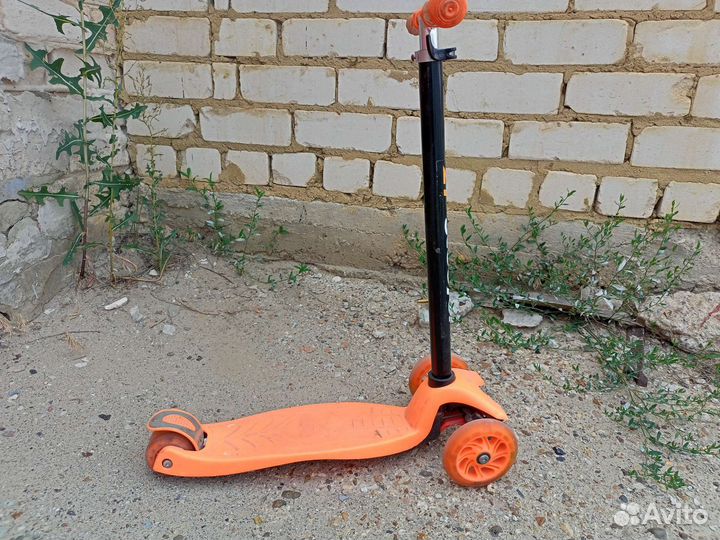 Самокат детский трехколесный бу