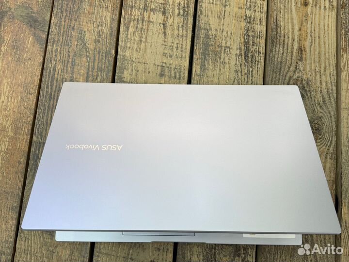 Asus Vivobook X1502ZA core i7-12700H/16/512