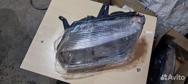 Фара на renault duster 1