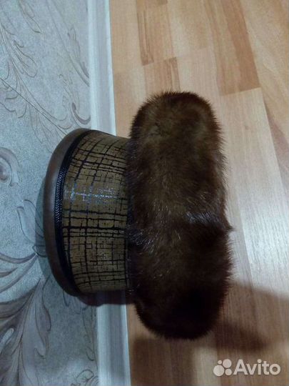 Женская шапка