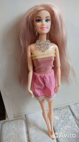 Игрушки для девочек. Куклы в одни руки