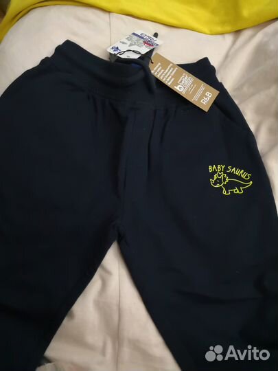 Штанишки для мальчика 1,5 года новые