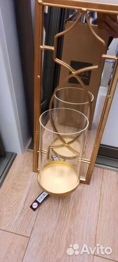 Зеркало с подсвечником