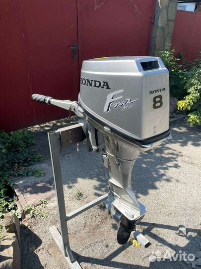 Лодочный мотор 8 л с