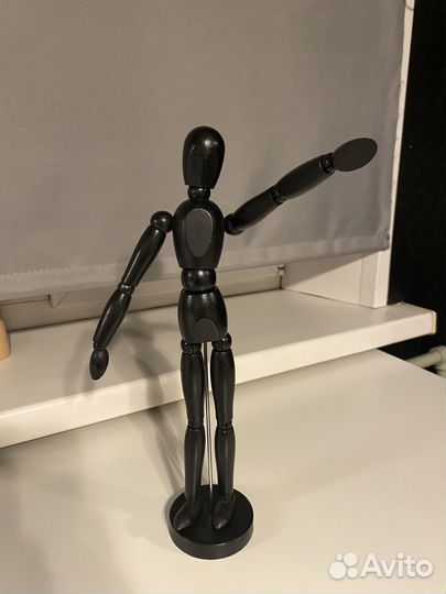 Деревянный человек из икеи