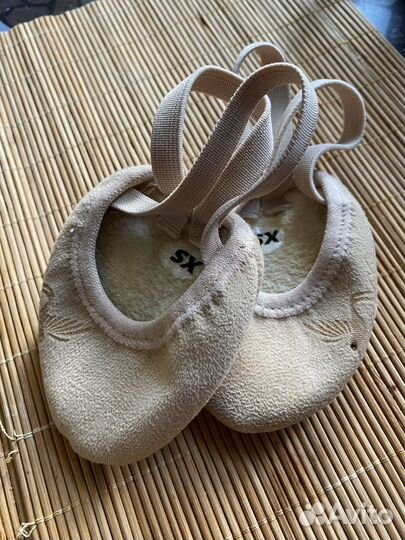 Чешки / полупальцы для художественной гимнастики