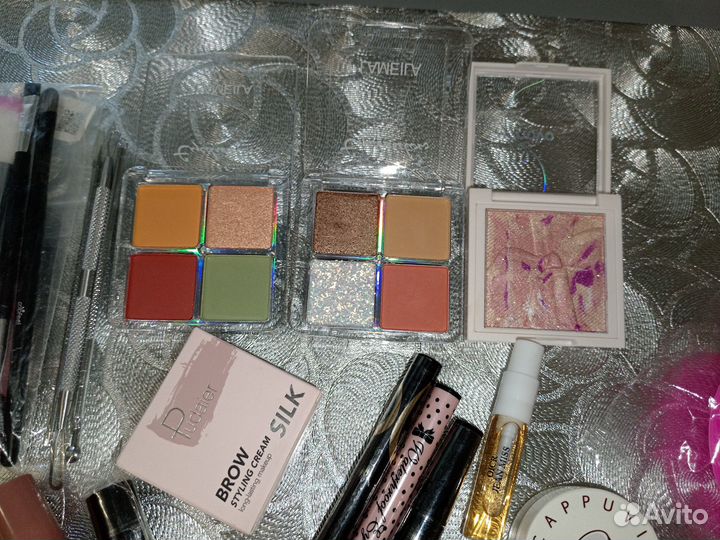 Набор косметики новый