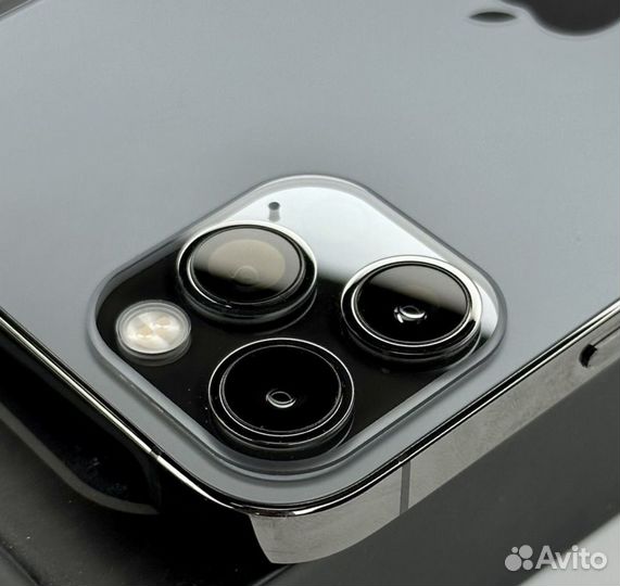 iPhone 12 Pro, 256 ГБ