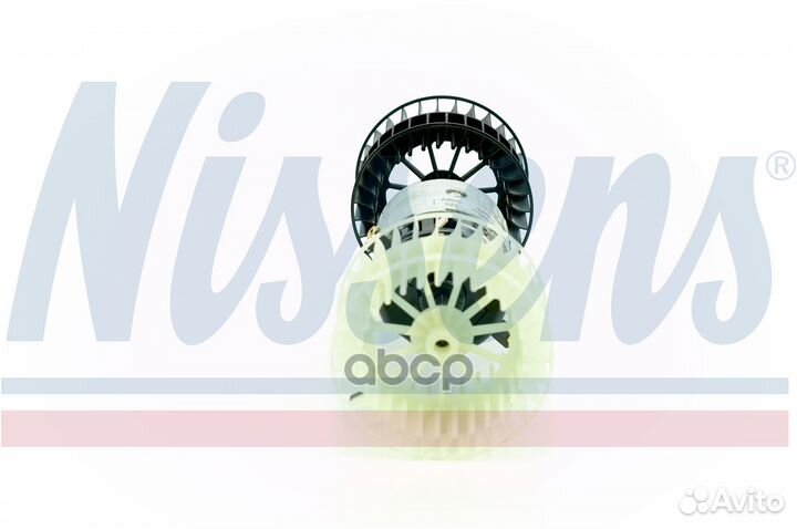 Электродвигатель отопителя с крыльчатками 24V