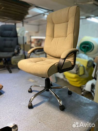 Кресло офисное