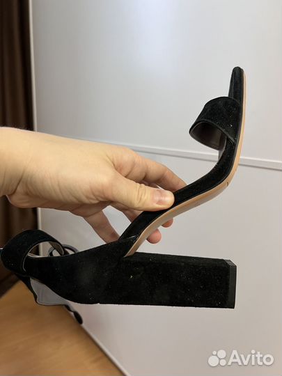 Босоножки женские 39 размер