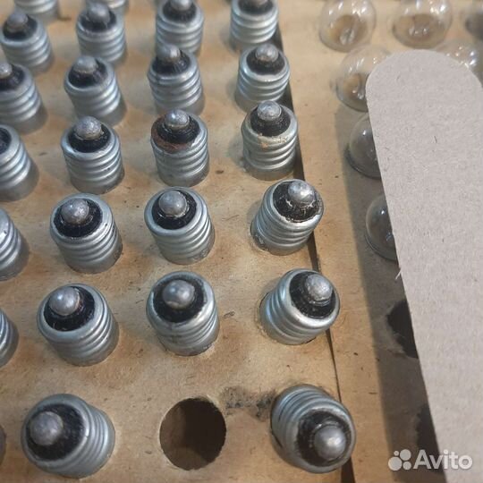 Лампы для фонарика 3,5V 0,26A