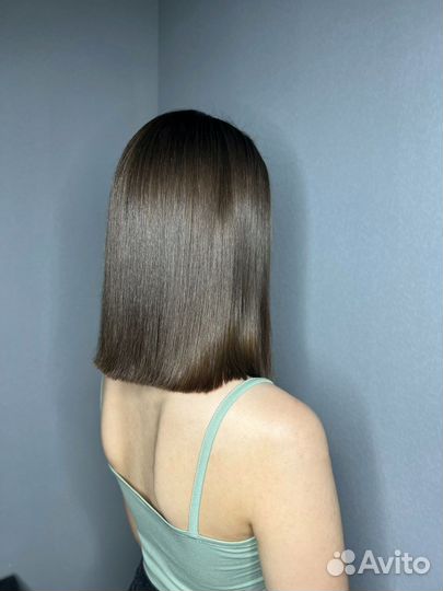 Кератиновое выпрямление волос