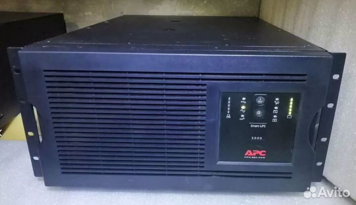 Источник бесперебойного питания APC smart-UPS 5000