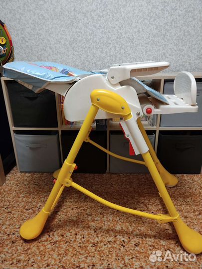 Стул для кормления