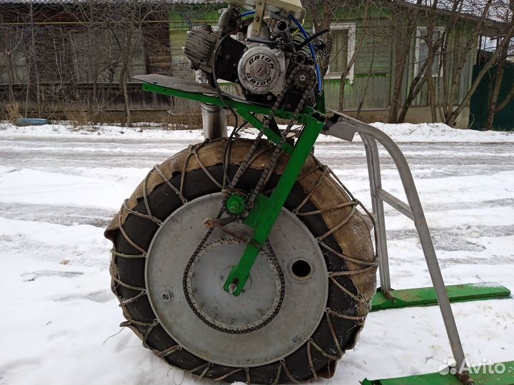Снегоход с мотором