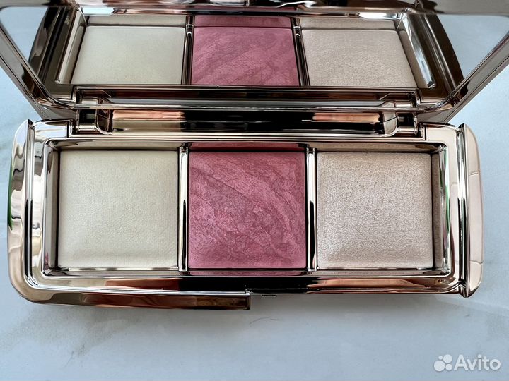 Hourglass Ambient Lighting Palette Diffused Rose