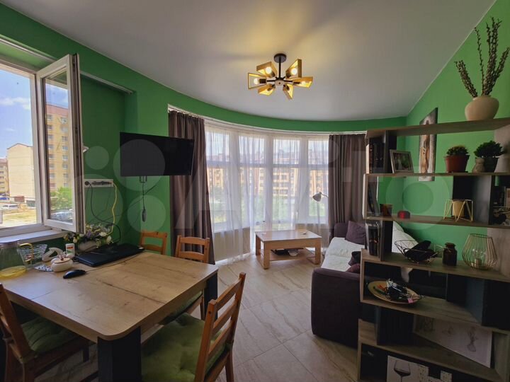 2-к. квартира, 65,4 м², 3/13 эт.