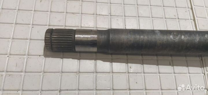 Полуось передняя правая Land Rover Sport