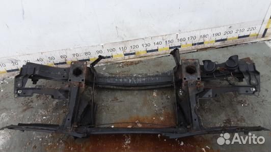 Передняя панель крепления облицовки (телевизор) BM