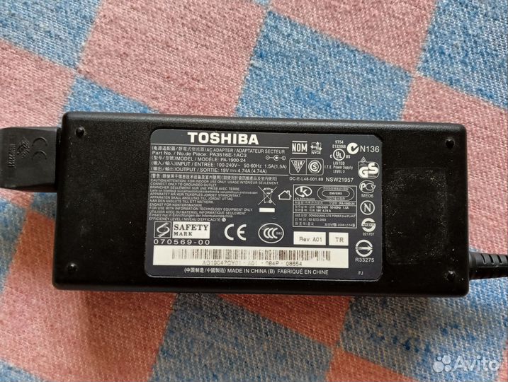 Блок питания Toshiba для ноутбука 19v 4.74 a