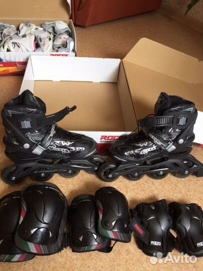 Роликовые коньки