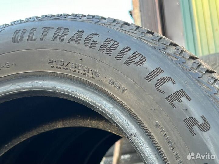 Goodyear UltraGrip Ice 2 215/60 R16 99T