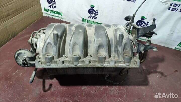 Коллектор впускной Audi A8 D3