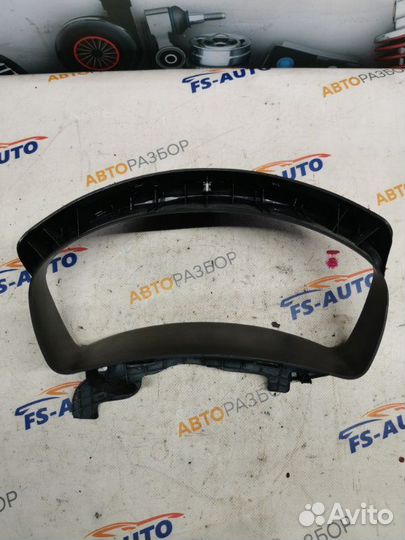 Консоль панели приборов Hyundai Tucson JM 2.0 G4GC