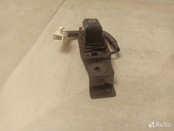 Камера заднего вида 8679053010