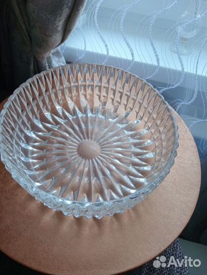 Ваза хрустальная