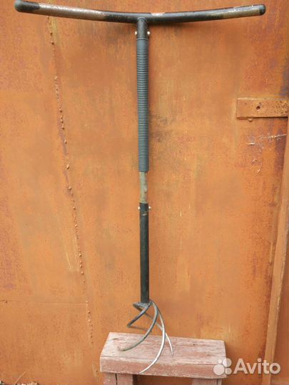 Ручной культиватор