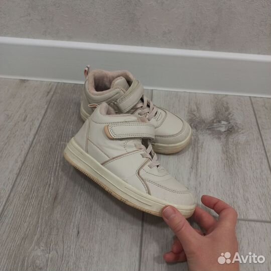 Полуботинки демисезонные для девочки (29р)