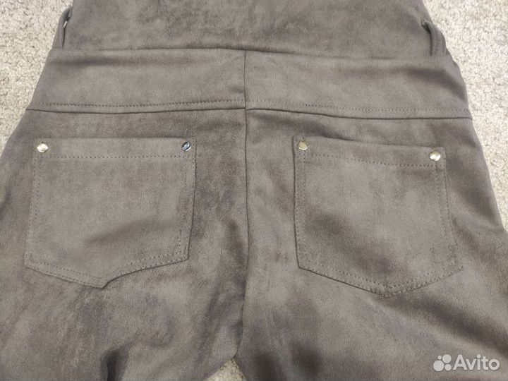 Брюки лосинного типа