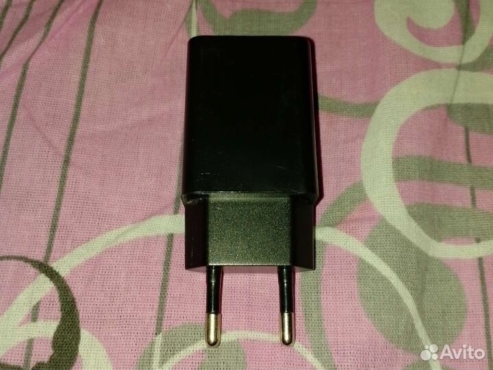 Зарядное устройство dexp